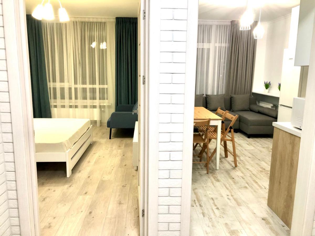 Osapart Cozy Apartment In A Complex Semycvit Lvov Exteriér fotografie