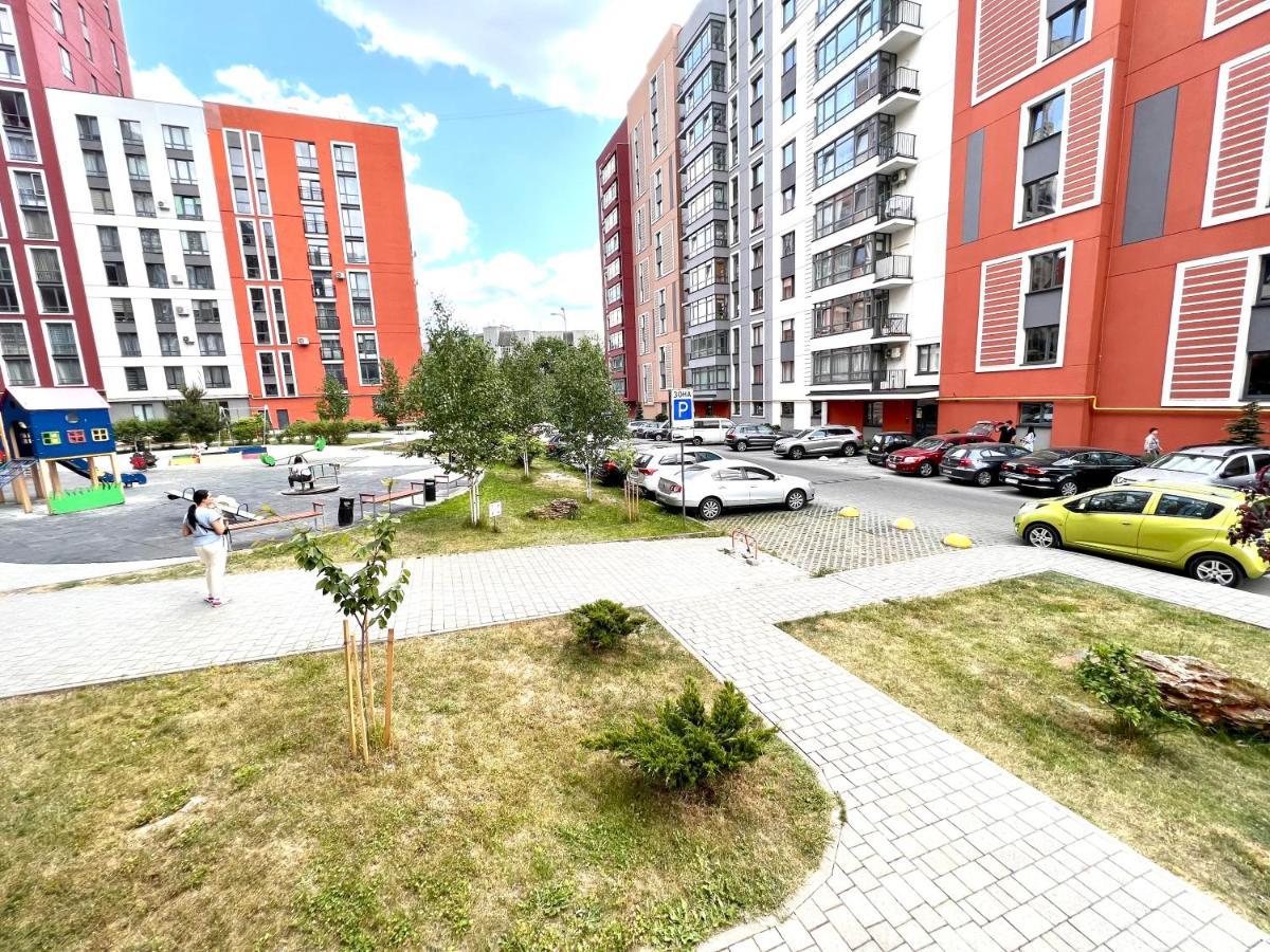 Osapart Cozy Apartment In A Complex Semycvit Lvov Exteriér fotografie