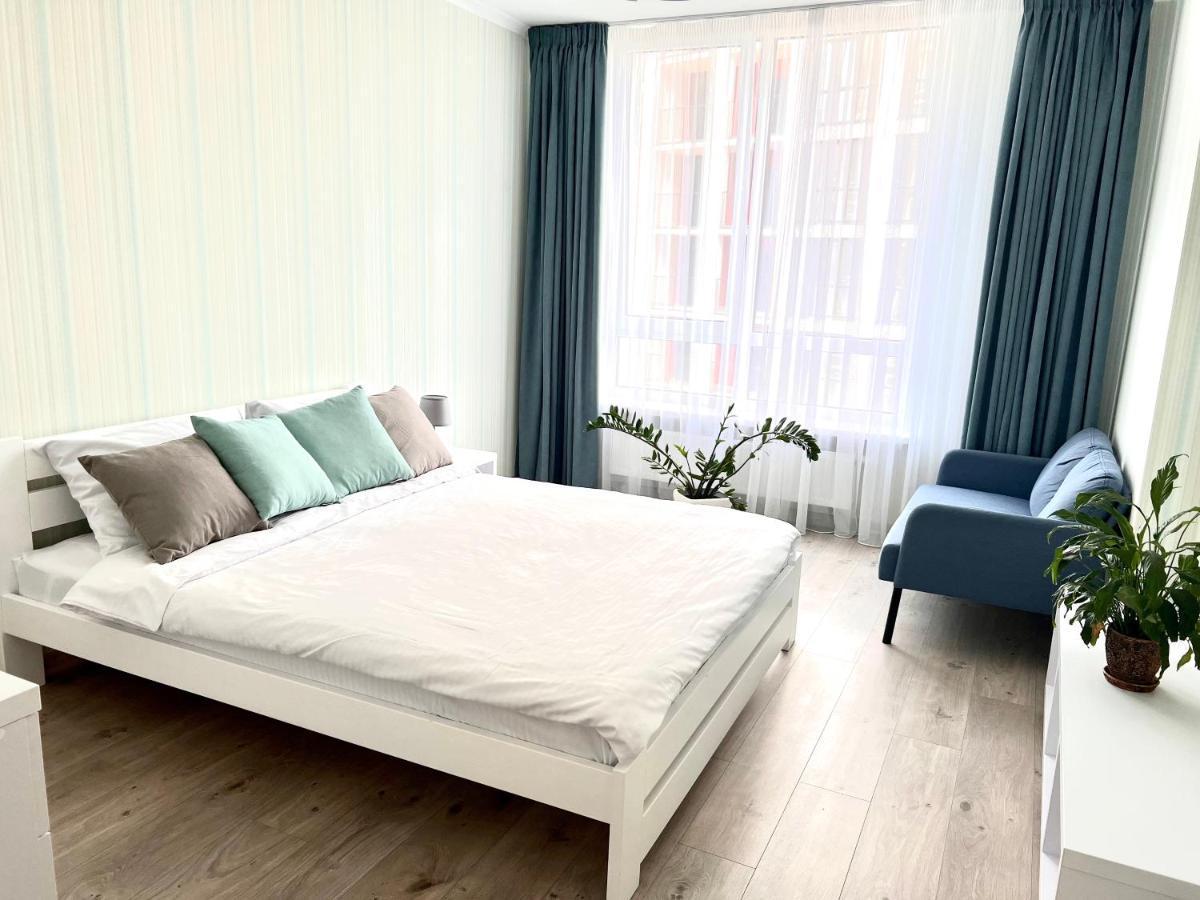 Osapart Cozy Apartment In A Complex Semycvit Lvov Exteriér fotografie