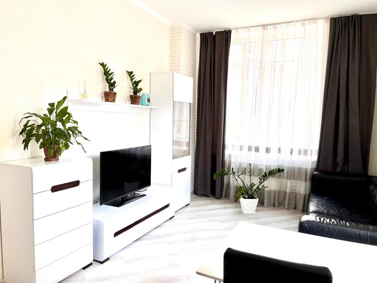 Osapart Cozy Apartment In A Complex Semycvit Lvov Exteriér fotografie