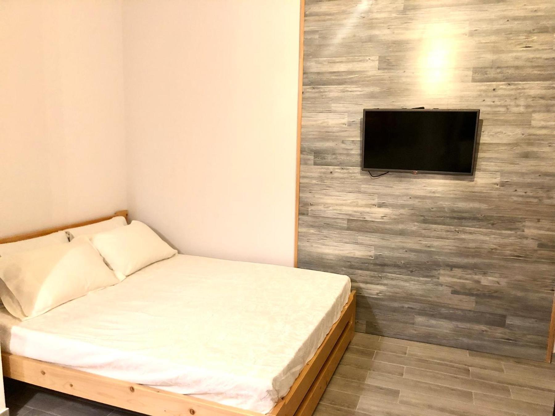 Osapart Cozy Apartment In A Complex Semycvit Lvov Exteriér fotografie