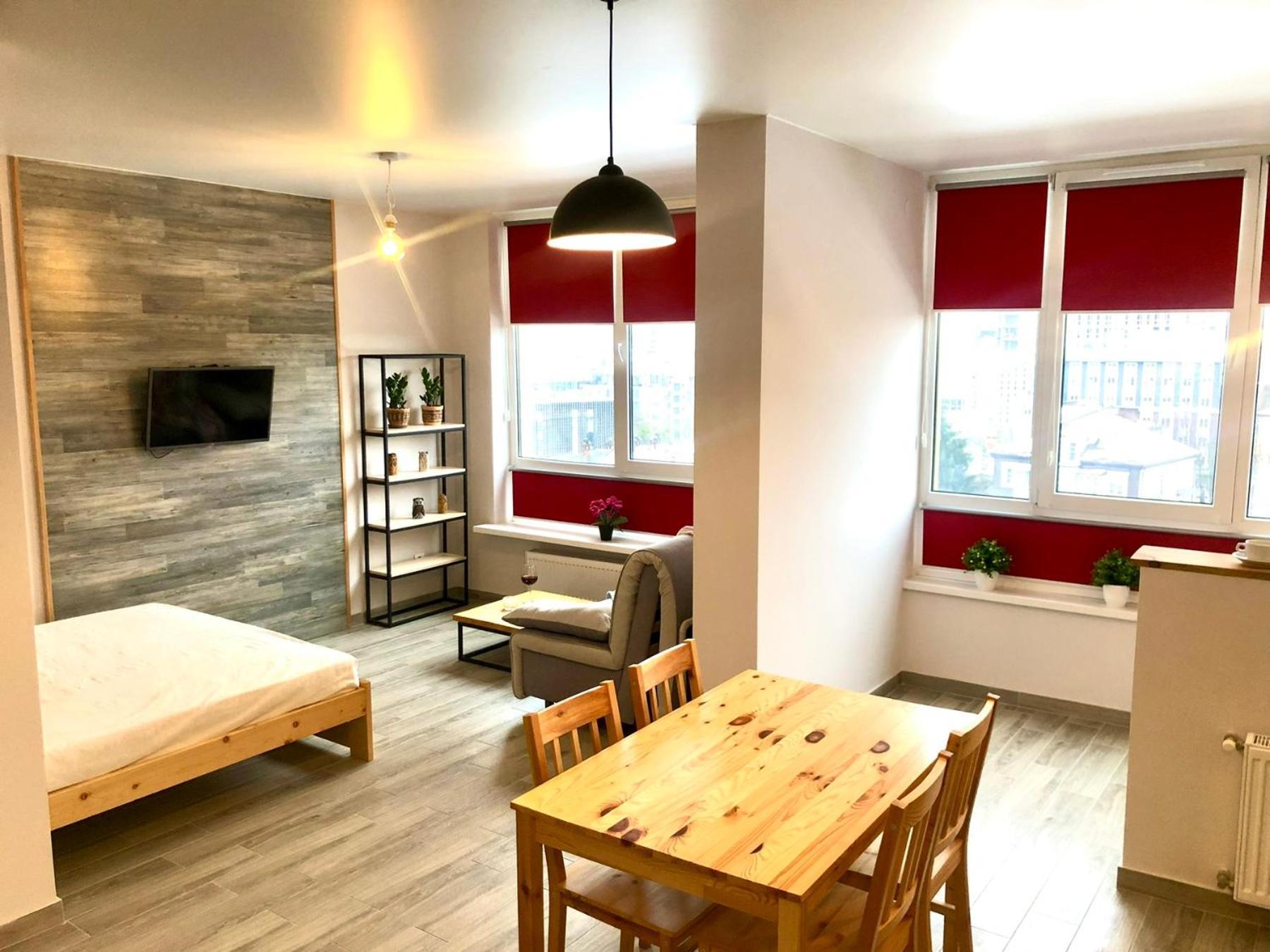 Osapart Cozy Apartment In A Complex Semycvit Lvov Exteriér fotografie