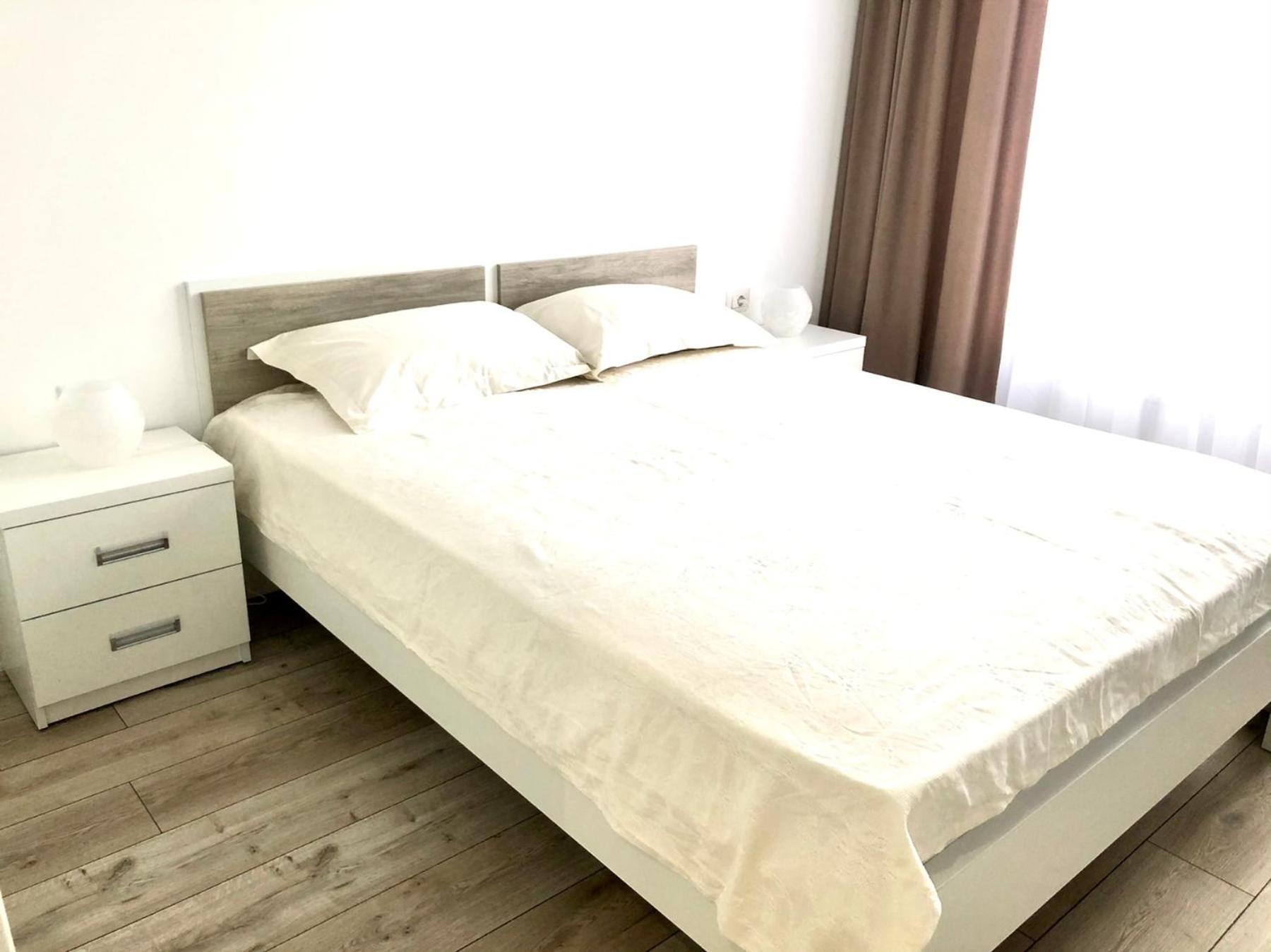 Osapart Cozy Apartment In A Complex Semycvit Lvov Exteriér fotografie